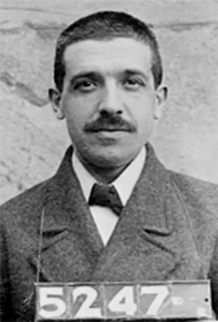 Police mug shot of Charles Ponzi, prisoner number 5247, from his forgery arrest in Montreal