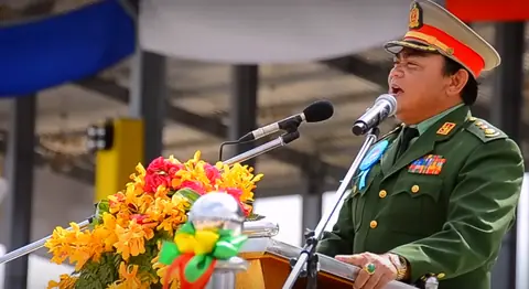 Saw Chit Thu, in Border Guard Force dress uniform, giving a speech; from Myanmar Now's report on the militia